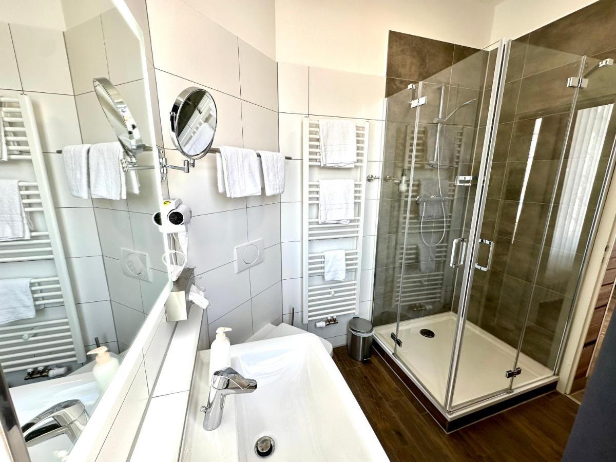 Hotel "Central" Inh Carolin Krause Bitterfeld-Wolfen Ngoại thất bức ảnh